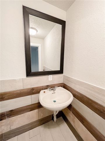 738 Commerce Street, Bryan, TX 77803