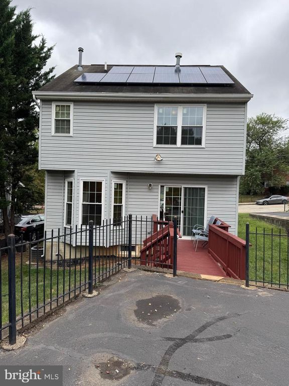 3 ANACOSTIA RD SE, Washington, DC 20019