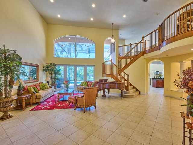 19243 S Creekshore Court, Boca Raton, FL 33498