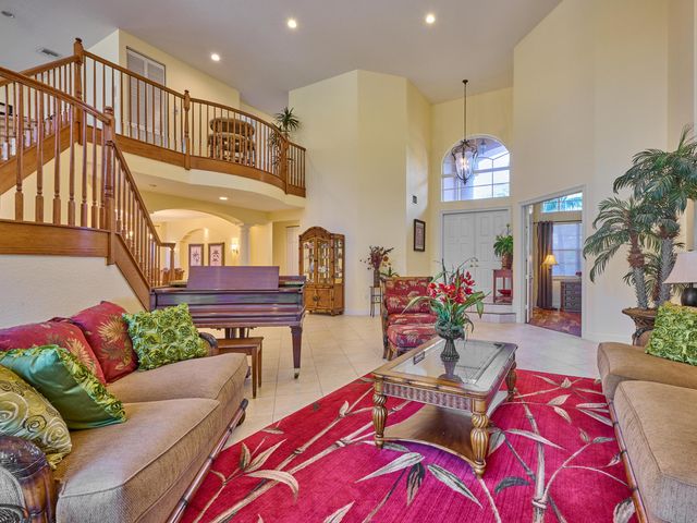 19243 S Creekshore Court, Boca Raton, FL 33498