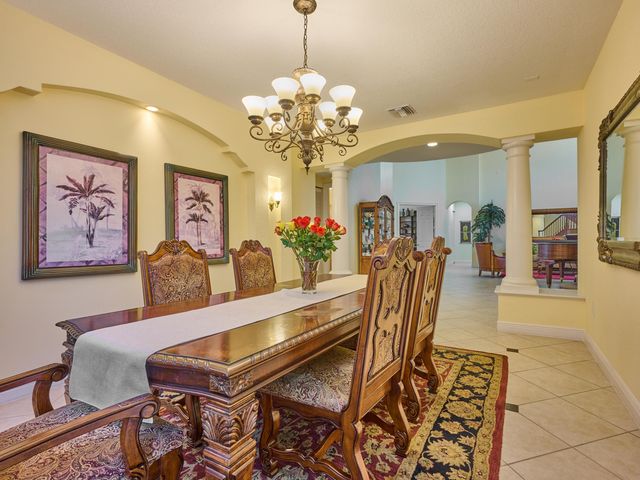 19243 S Creekshore Court, Boca Raton, FL 33498