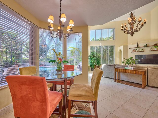 19243 S Creekshore Court, Boca Raton, FL 33498