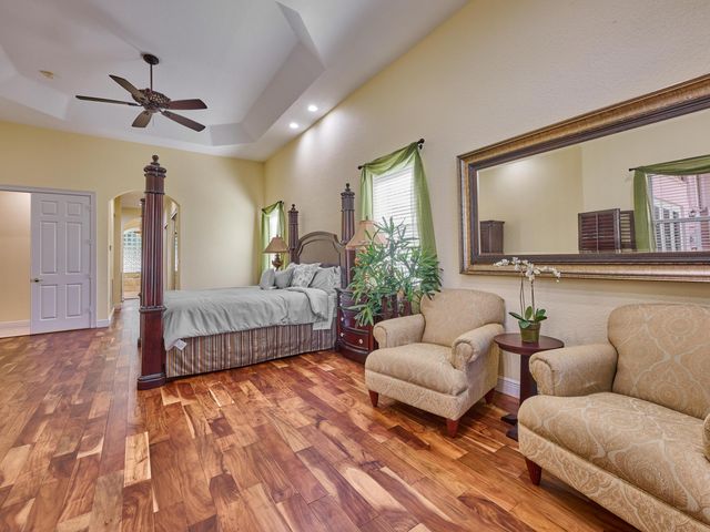 19243 S Creekshore Court, Boca Raton, FL 33498