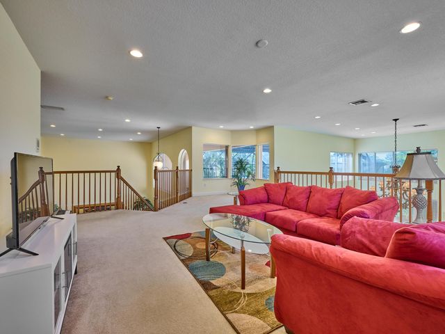 19243 S Creekshore Court, Boca Raton, FL 33498