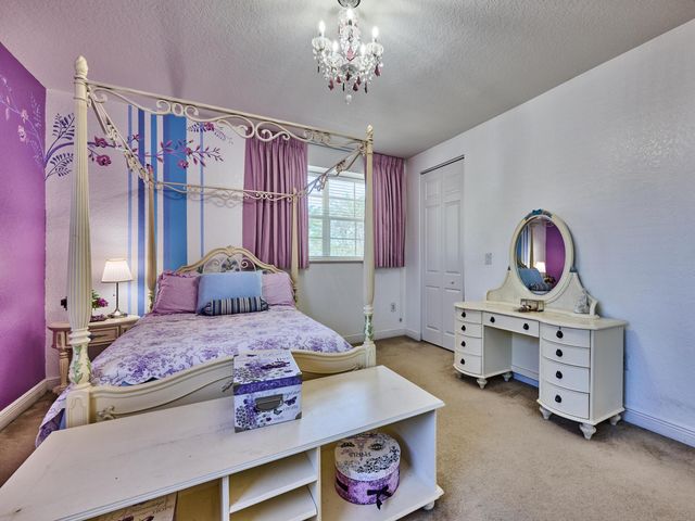 19243 S Creekshore Court, Boca Raton, FL 33498