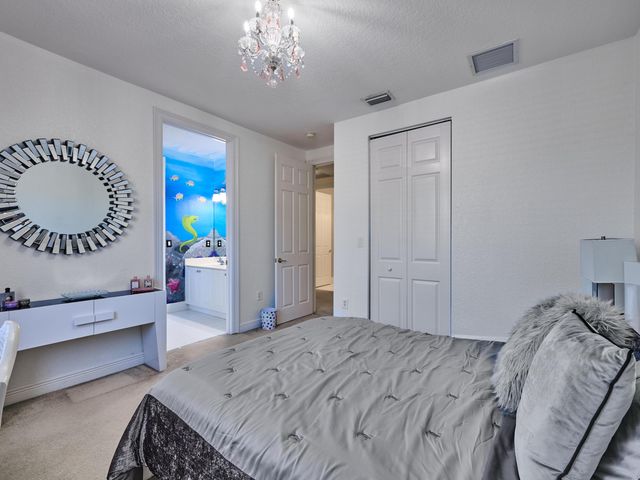 19243 S Creekshore Court, Boca Raton, FL 33498