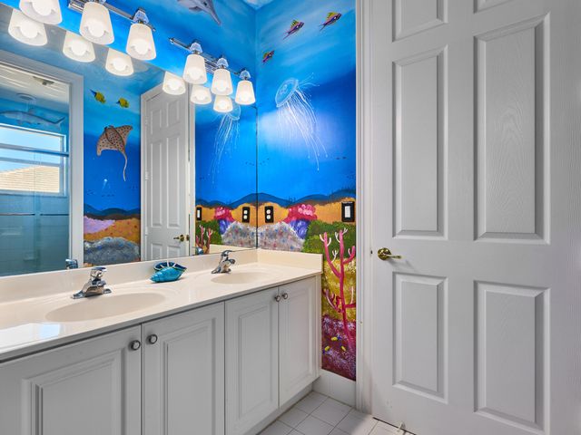 19243 S Creekshore Court, Boca Raton, FL 33498