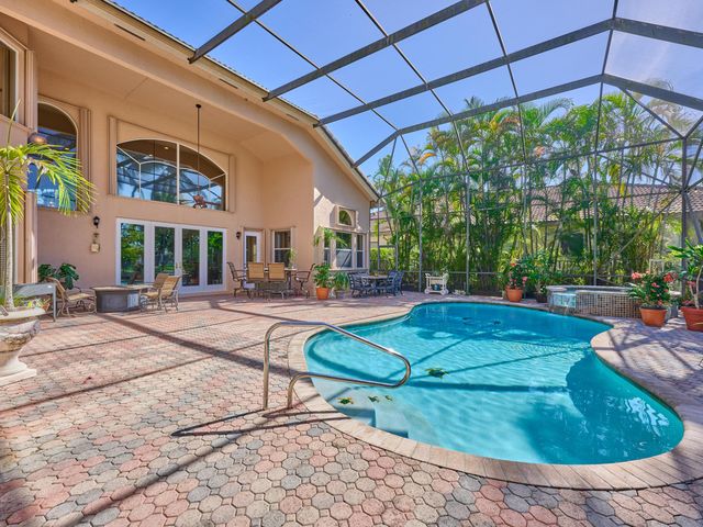 19243 S Creekshore Court, Boca Raton, FL 33498