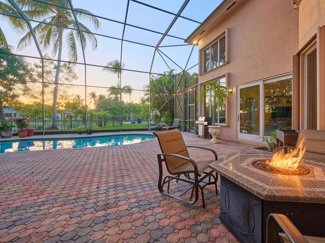 19243 S Creekshore Court, Boca Raton, FL 33498