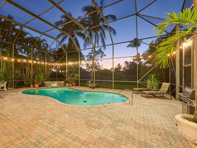 19243 S Creekshore Court, Boca Raton, FL 33498