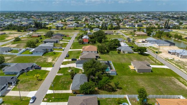 1006 NE 2ND AVENUE, Cape Coral, FL 33909