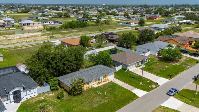 1006 NE 2ND AVENUE, Cape Coral, FL 33909