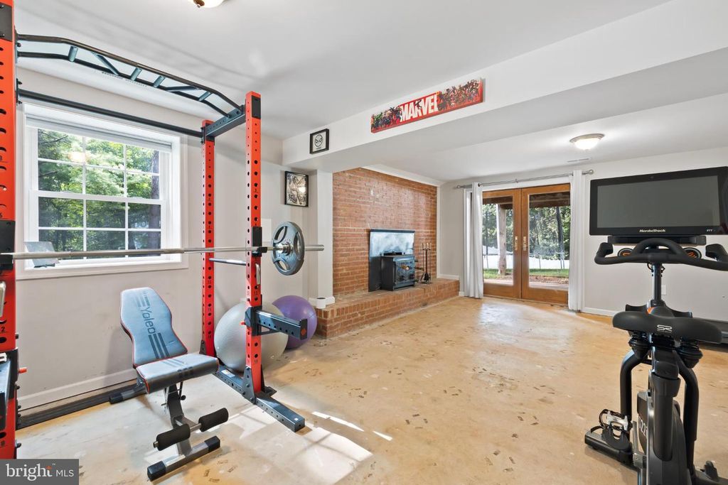 7406 STUART CIR, Warrenton, VA 20187