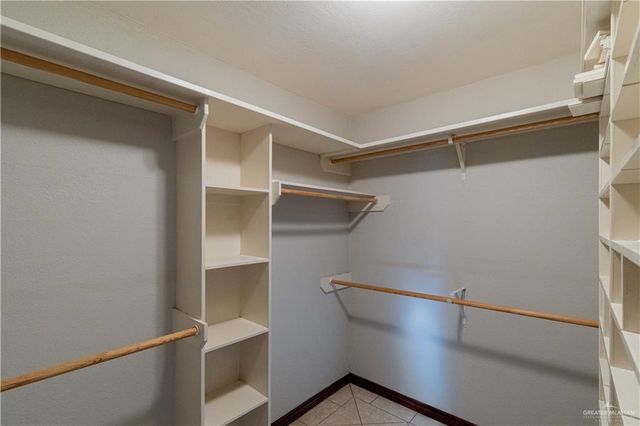 1302 Cardinal Avenue, Mcallen, TX 78504