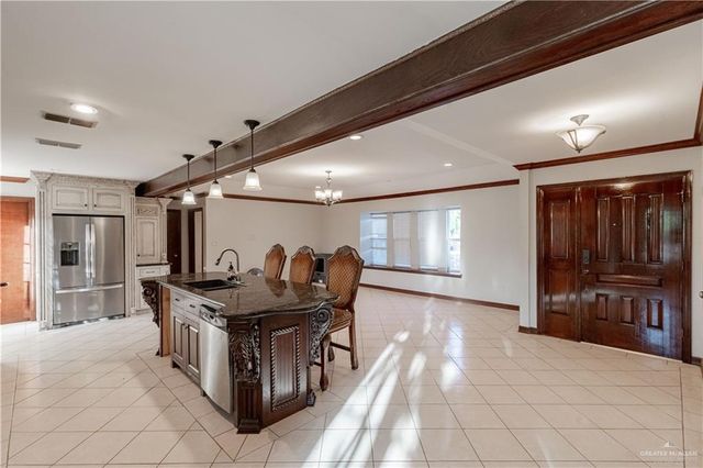 1302 Cardinal Avenue, Mcallen, TX 78504
