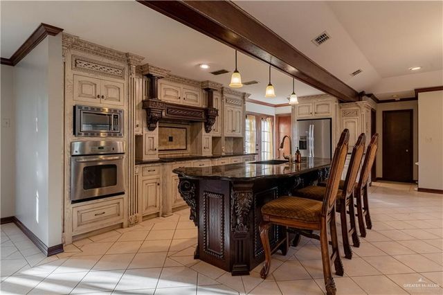 1302 Cardinal Avenue, Mcallen, TX 78504