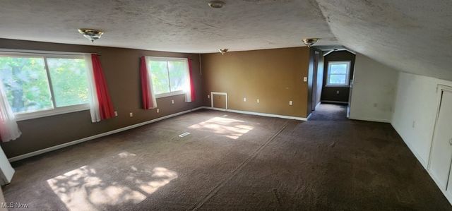 19201 Genesee Road, Euclid, OH 44117