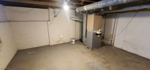 19201 Genesee Road, Euclid, OH 44117