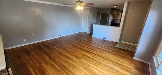 19201 Genesee Road, Euclid, OH 44117