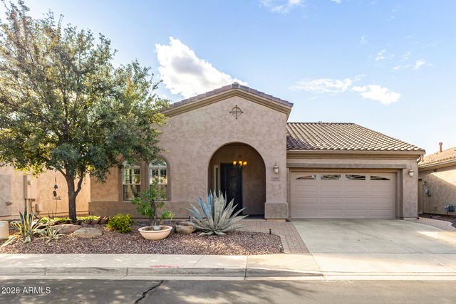 4033 E NARROWLEAF Drive, Gilbert, AZ 85298