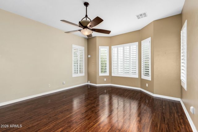 4033 E NARROWLEAF Drive, Gilbert, AZ 85298