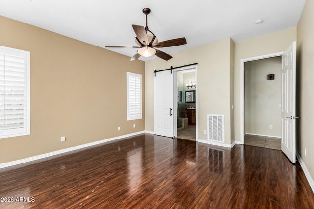 4033 E NARROWLEAF Drive, Gilbert, AZ 85298