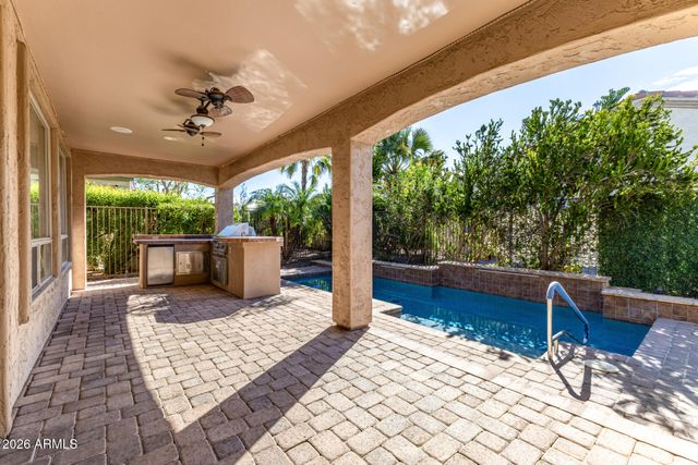 4033 E NARROWLEAF Drive, Gilbert, AZ 85298