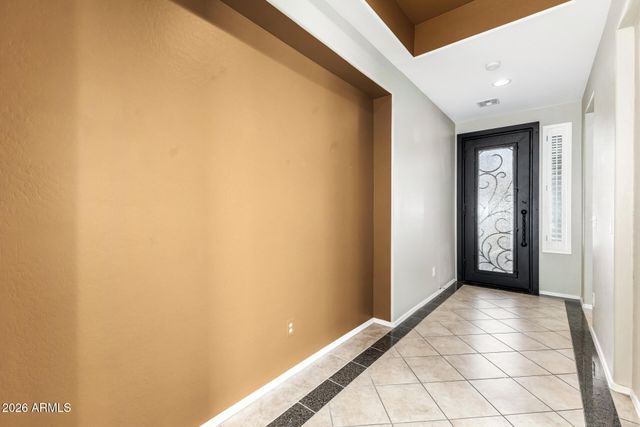 4033 E NARROWLEAF Drive, Gilbert, AZ 85298