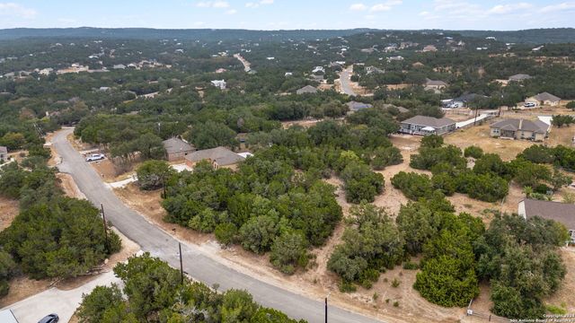 1860 rocky ridge, Canyon Lake, TX 78133
