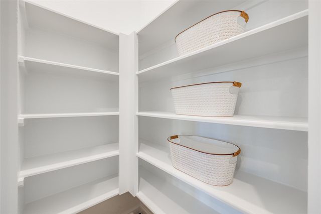 6302 Emerald Clover Drive, Katy, TX 77493