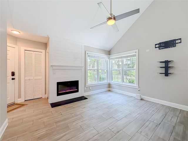 1411 FARRINDON CIRCLE 1411, Lake Mary, FL 32746