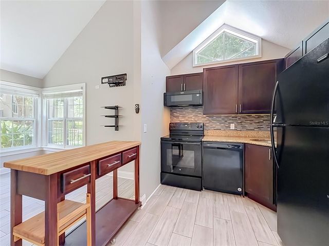 1411 FARRINDON CIRCLE 1411, Lake Mary, FL 32746