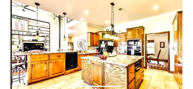 134 Lcr 796, Groesbeck, TX 76642