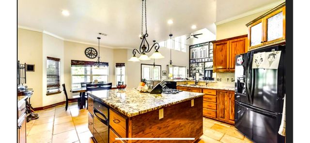 134 Lcr 796, Groesbeck, TX 76642