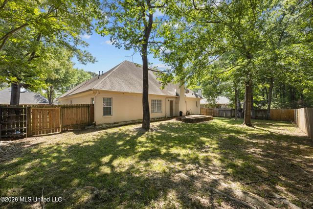 423 Pine Brake Circle, Ridgeland, MS 39157