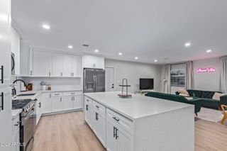 1535 W Lawrence Road, Phoenix, AZ 85015