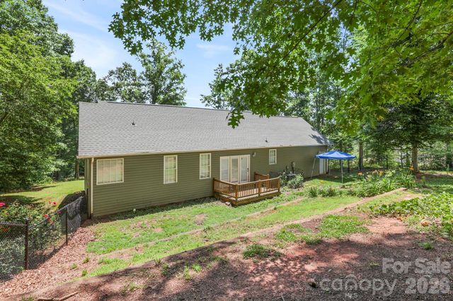 182 Hutchins Drive, Rutherfordton, NC 28139