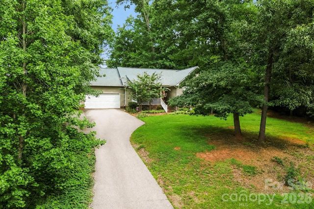 182 Hutchins Drive, Rutherfordton, NC 28139