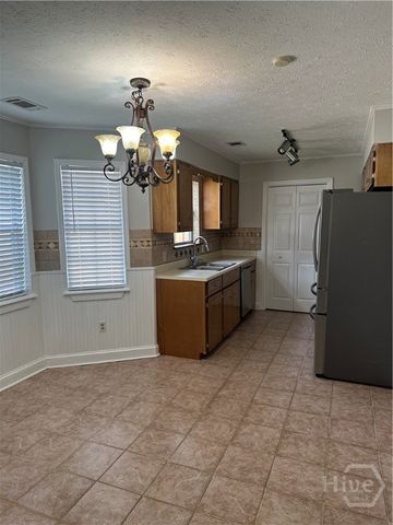 79 Blue Wing Drive, Richmond Hill, GA 31324