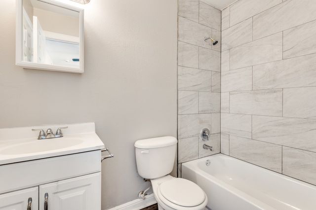 4915 Reiger Avenue H, Dallas, TX 75214