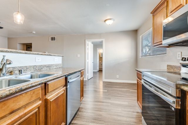 4915 Reiger Avenue H, Dallas, TX 75214