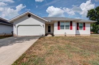 2929 West Melbourne Street, Springfield, MO 65810