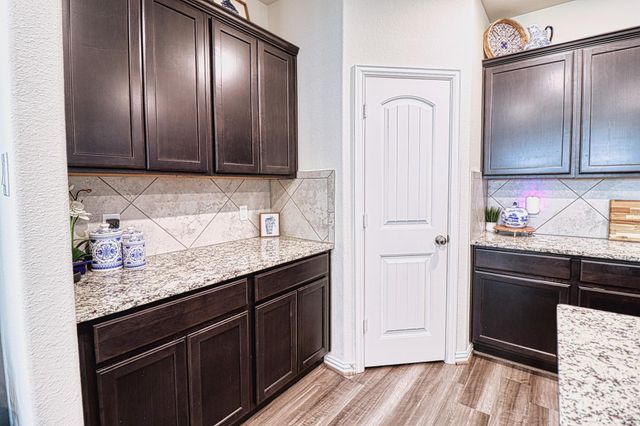 16109 Dockside Street, Crosby, TX 77532