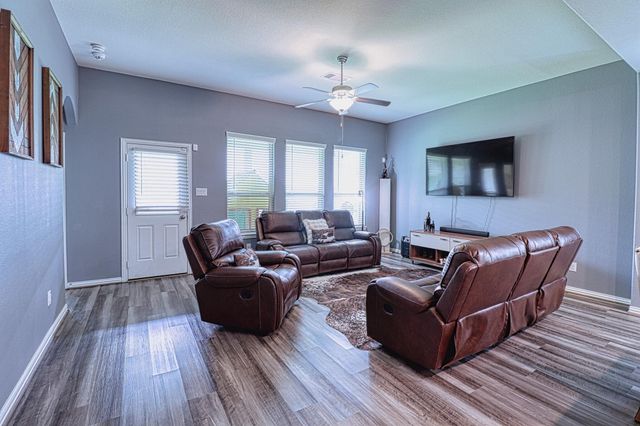 16109 Dockside Street, Crosby, TX 77532