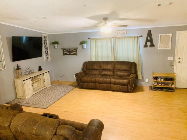 2018 Lauren Lane, Sealy, TX 77474
