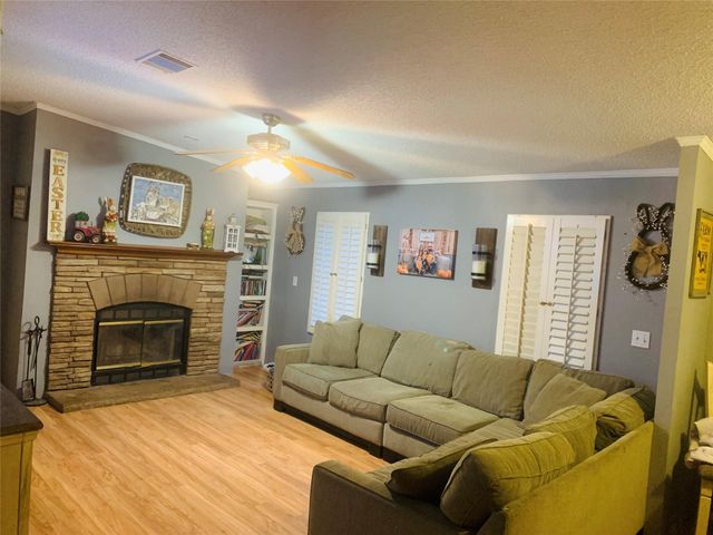 2018 Lauren Lane, Sealy, TX 77474