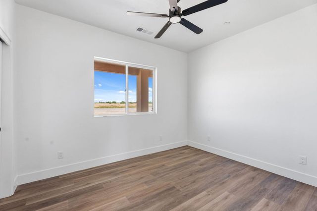 16836 N Lake Street, Madera, CA 93638