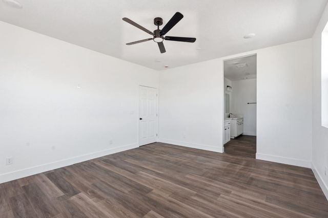 16836 N Lake Street, Madera, CA 93638