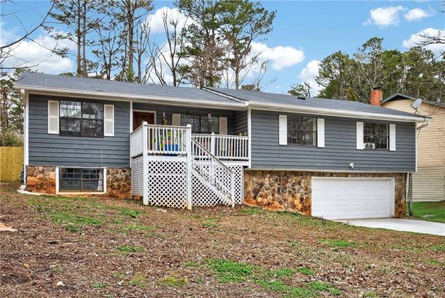 994 Bramwell Lane, Stone Mountain, GA 30083