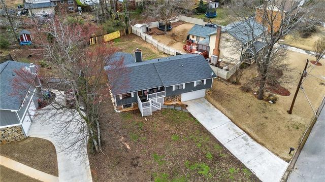 994 Bramwell Lane, Stone Mountain, GA 30083